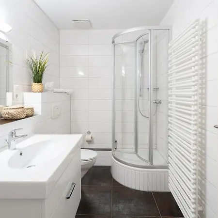 Holiday home Seepferdchen, 13c, Haus Hiddensee 13c Ostseebad Nienhagen