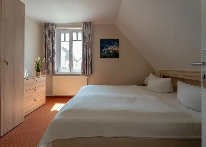 Holiday home Seepferdchen, 13c, Haus Hiddensee 13c Ostseebad Nienhagen